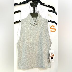 Yogalicious Gray & White Tank Tops with Breathable Fabric and Sleek Design